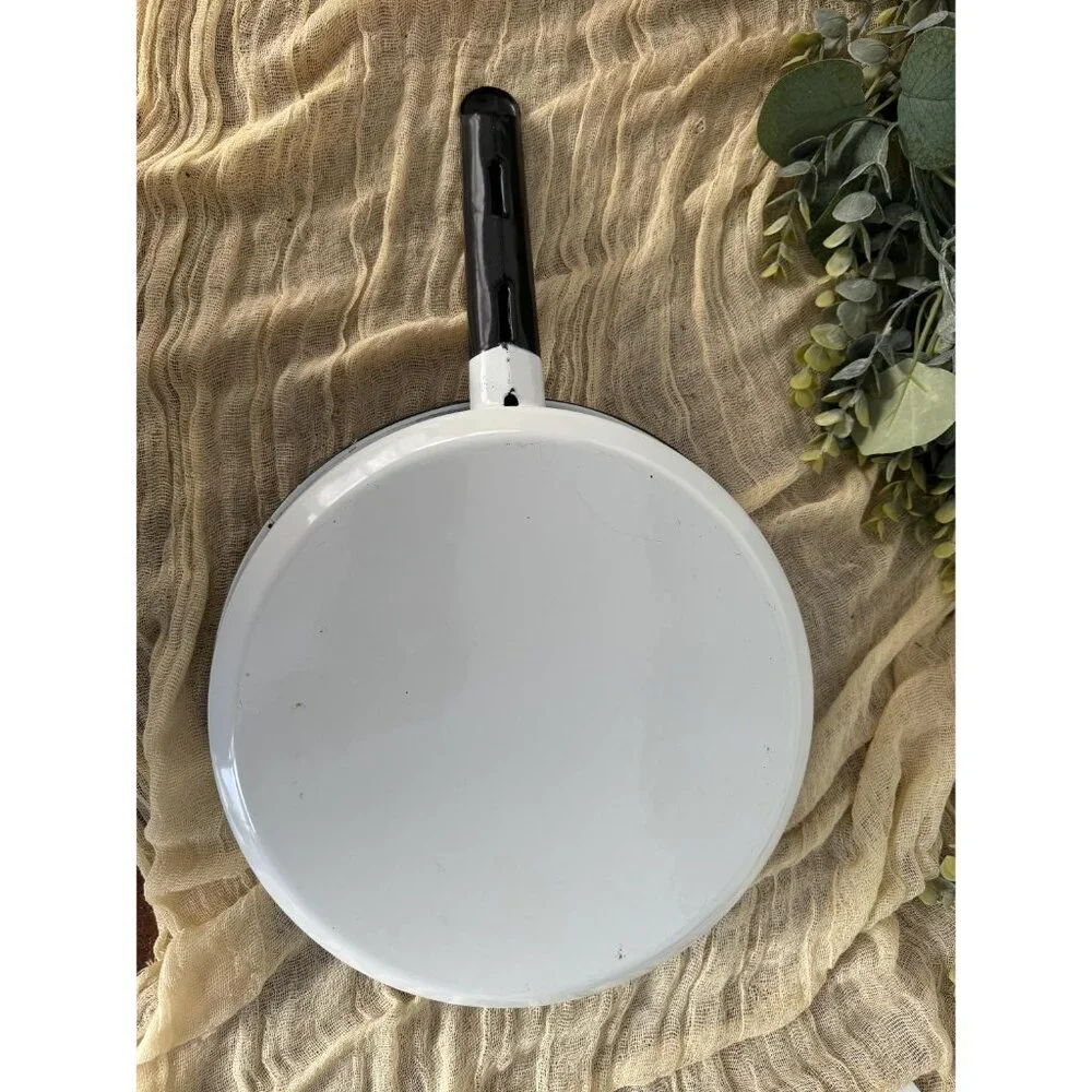 70’s Laguna Blue National Silver Company enameled‎ porcelain pan floral cookware